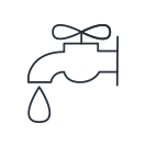 Amplios Baños con Agua Caliente